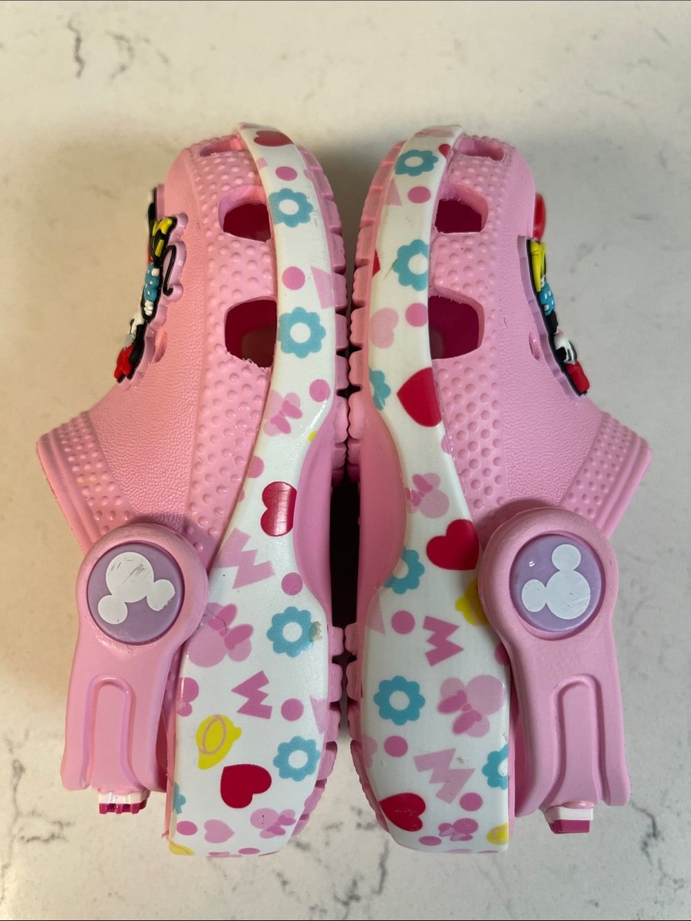 Crocs Kids' x Disney Minnie Mouse Classic Clogs Size 6 Style # 210894 - Picture 9 of 17